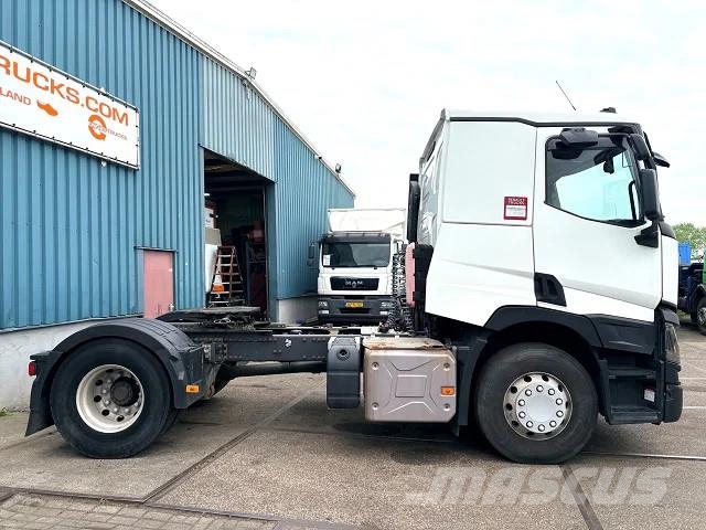 Renault T460 PROTECT SLEEPERCAB (EURO 6 / I-SHIFT / 8.000 وحدات الجر