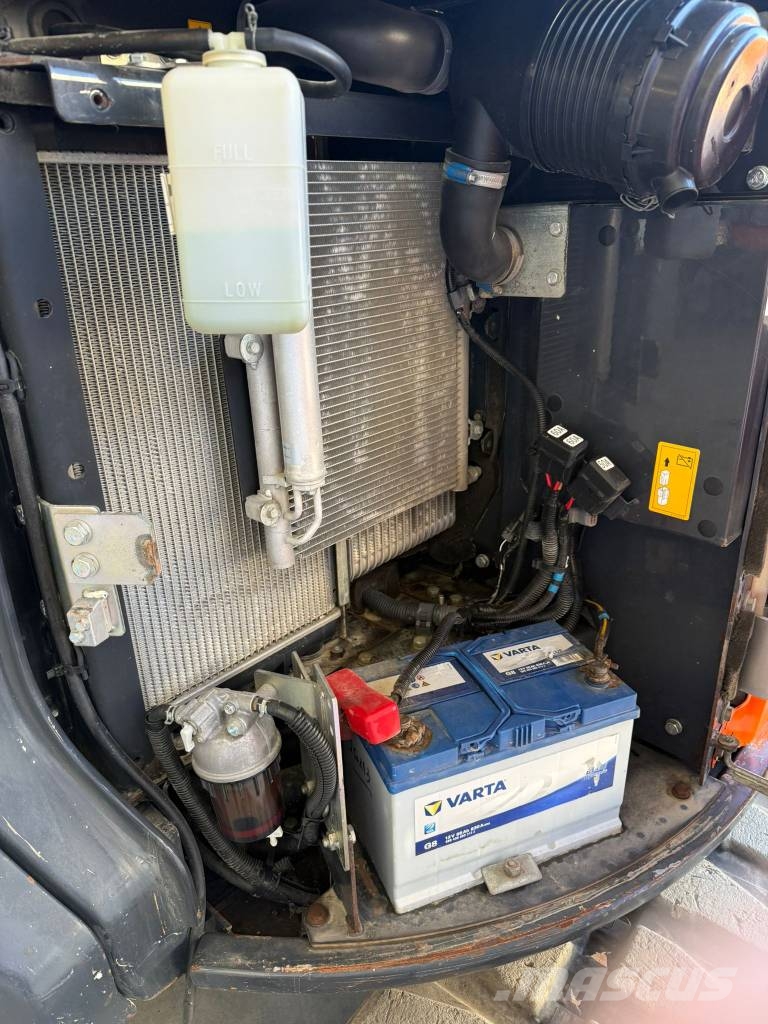 Hitachi ZX 55, A/C Minigraafmachines < 7t