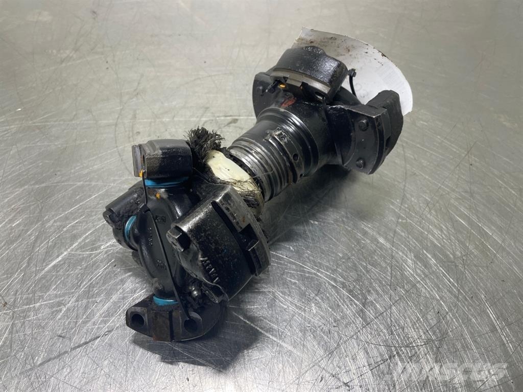 O&K L25.5 - Propshaft/Gelenkwelle/Cardanas Osovine