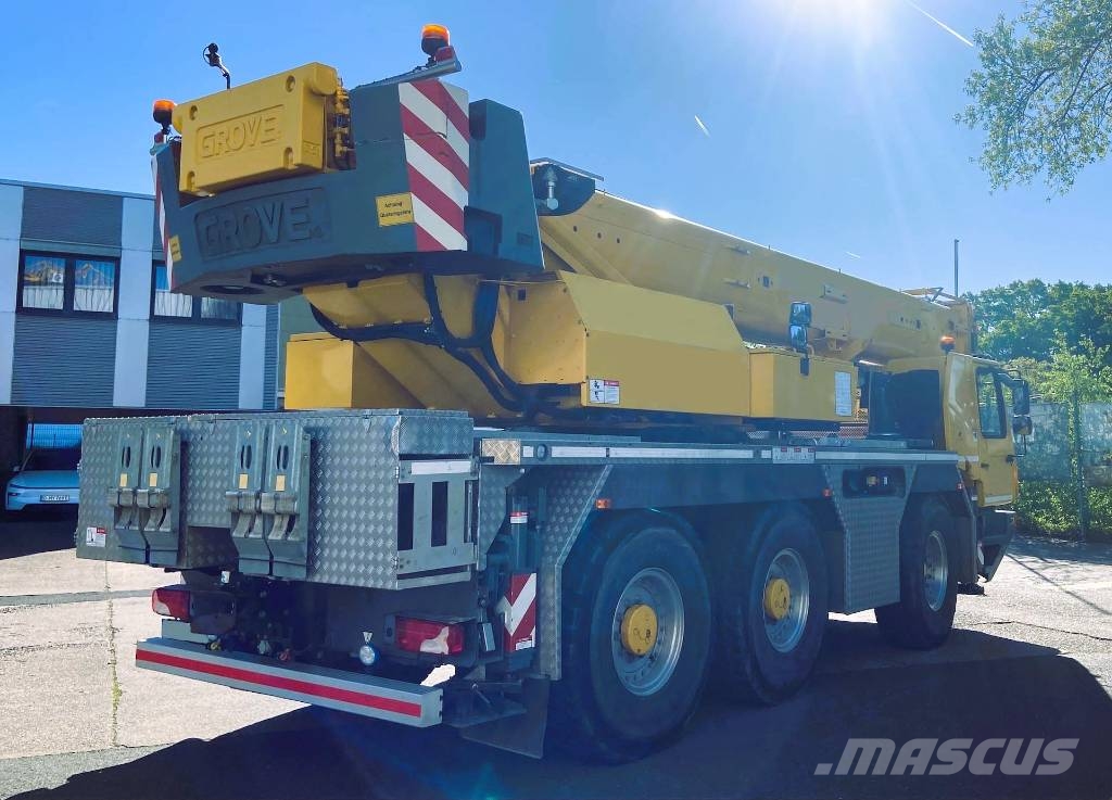 Grove GMK 3060 L Macara pentru orice teren