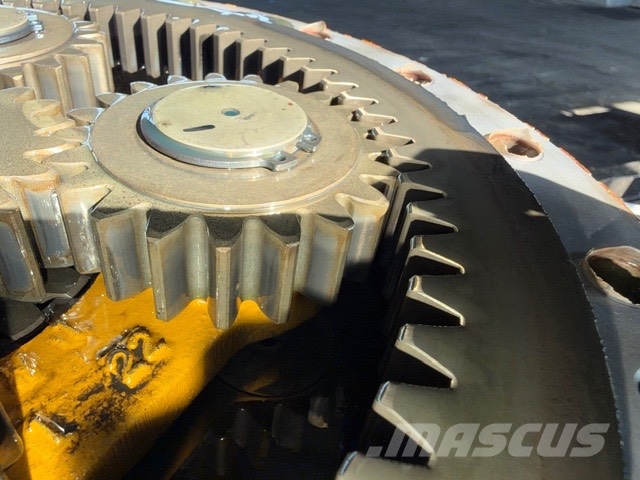Kobelco SK 250 LC-6 used swing gears+ hydraulic motor Гидравлическая система