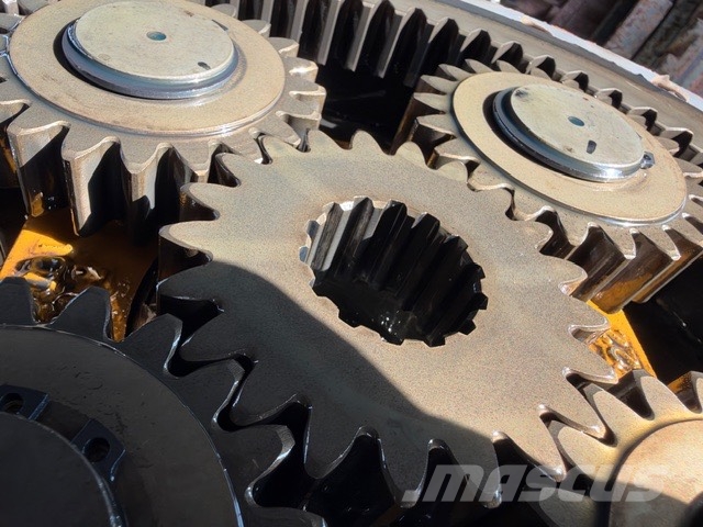 Kobelco SK 250 LC-6 used swing gears+ hydraulic motor Гидравлическая система