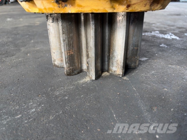 Kobelco SK 250 LC-6 used swing gears+ hydraulic motor Гидравлическая система