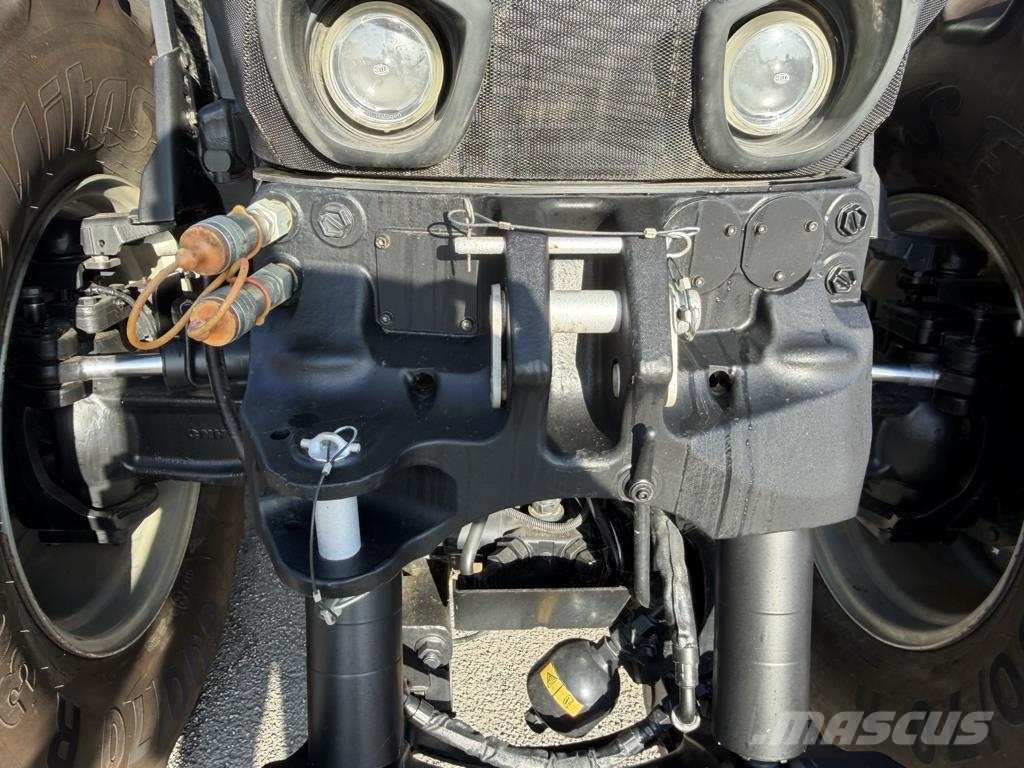 Case IH OPTUM 270 CVX Трактори
