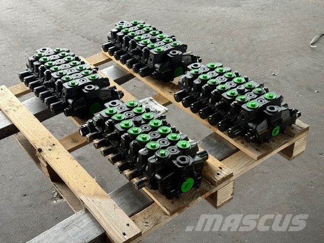 CNH NEW HYDRAULIC BLOCK Υδραυλικά