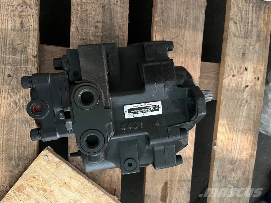 Hitachi EX55 Hydraulic Pump Хидравлични