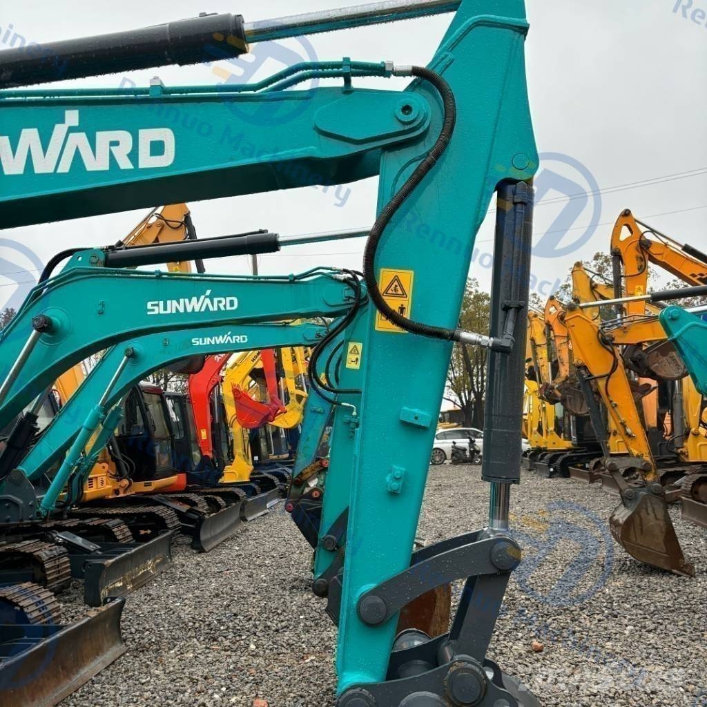 Sunward SWE60 小型挖掘机