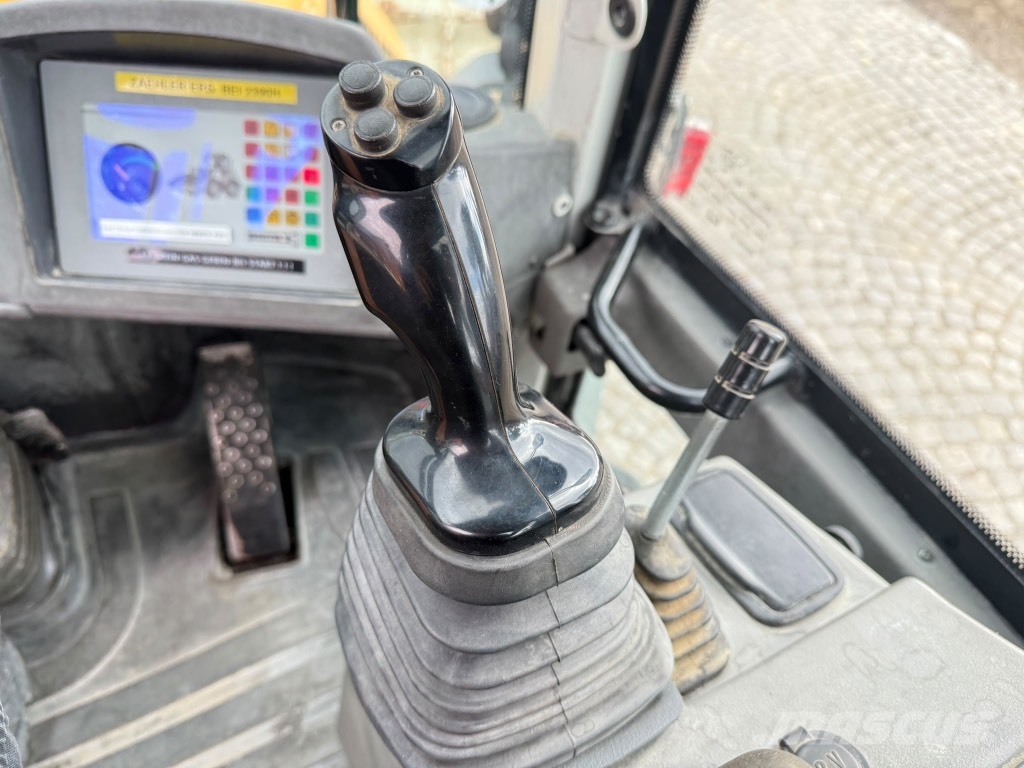 Liebherr L 506 Stereo Tekerlekli yükleyiciler