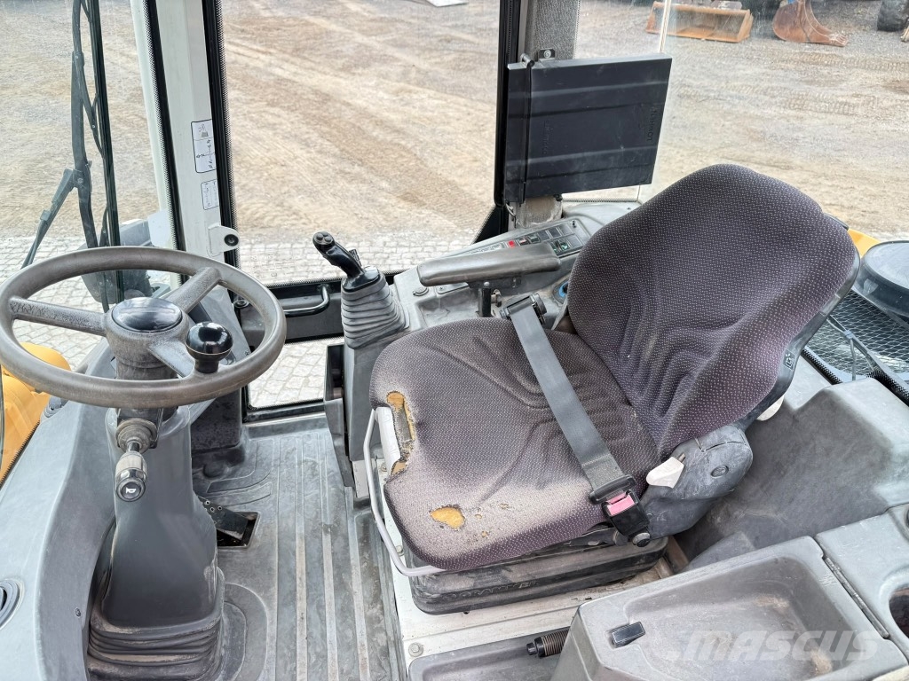 Liebherr L 506 Stereo Tekerlekli yükleyiciler