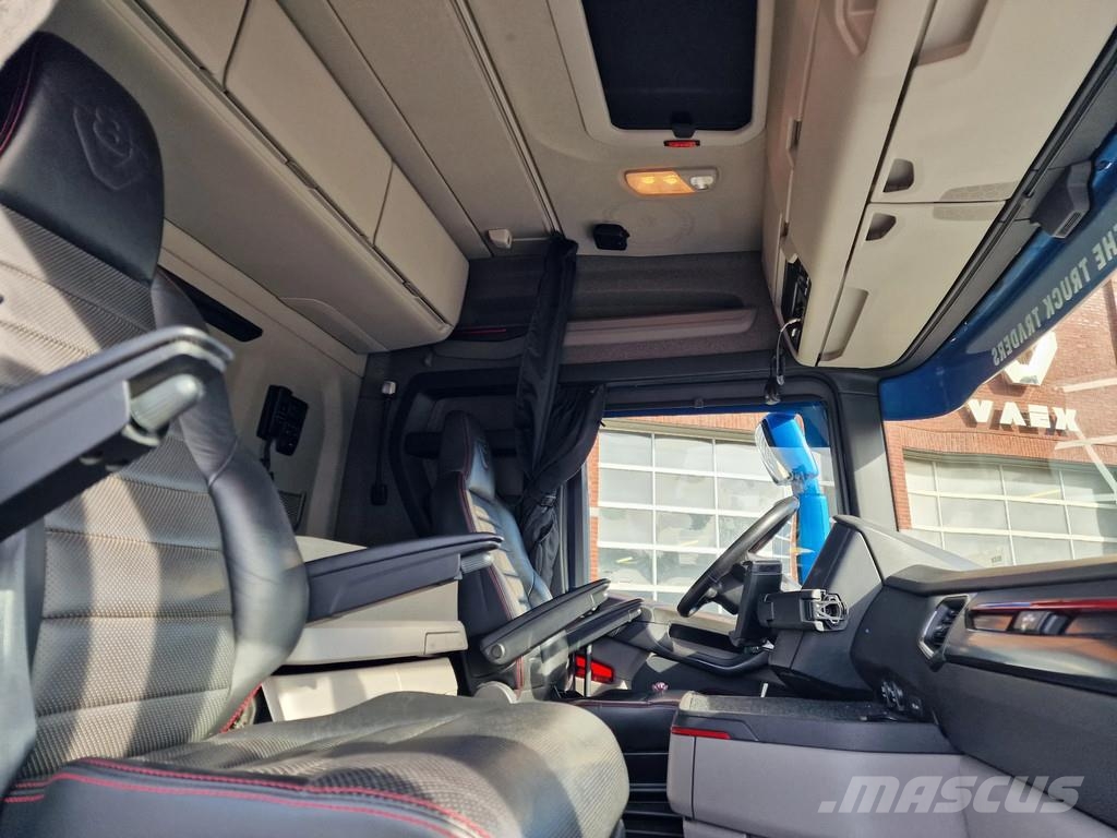 Scania R580 V8 NGS Highline 8x4*4 - 3 way Tipper - Retard Camiones bañeras basculantes o volquetes
