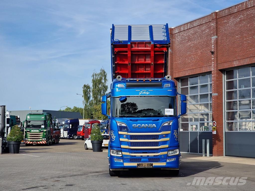 Scania R580 V8 NGS Highline 8x4*4 - 3 way Tipper - Retard Camiones bañeras basculantes o volquetes