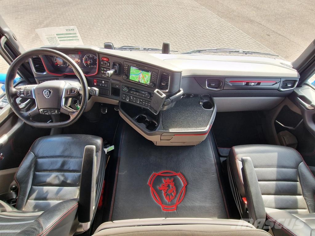 Scania R580 V8 NGS Highline 8x4*4 - 3 way Tipper - Retard Camiones bañeras basculantes o volquetes