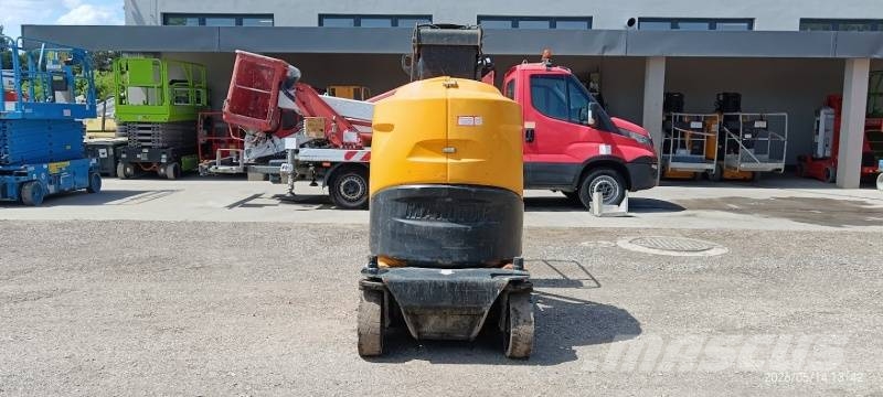 Manitou 100VJR Evolution - 9,9 m - electric Knikarmhoogwerkers