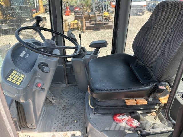 Volvo L 30 B-Z/X Radlader netto 22.000€ لوادر بعجل