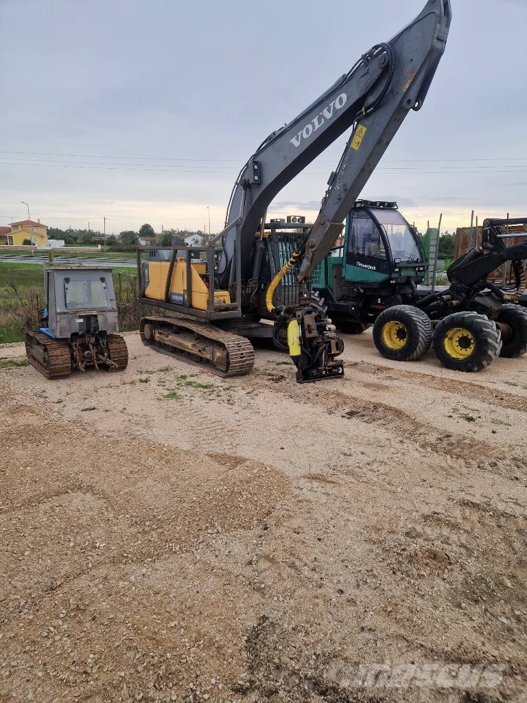 Volvo 220el Forstbagger