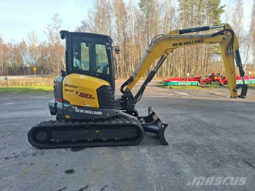 New Holland E50D Minikaivukoneet < 7t