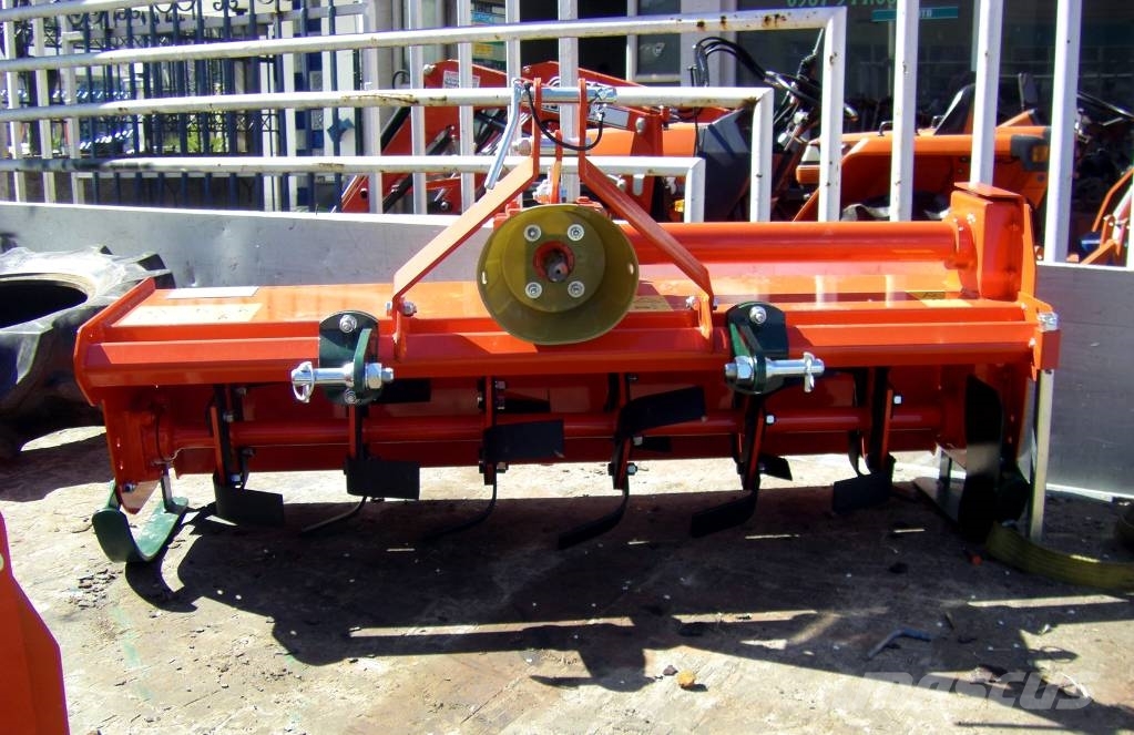 Kubota ASTE A-155 4wd με roll-bar Tractors