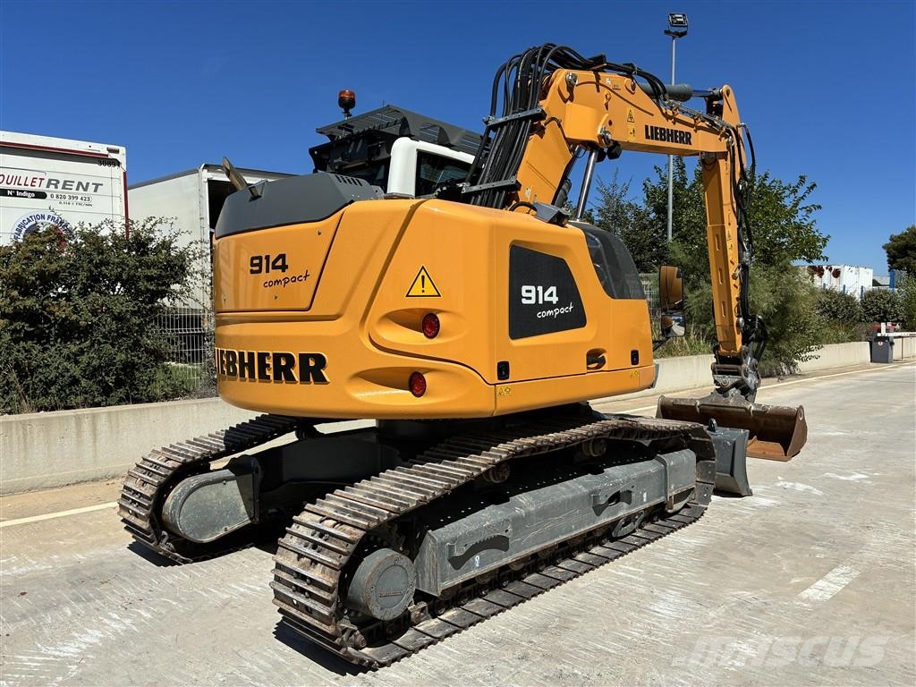 Liebherr R 914 Compact Litronic حفارات زحافة