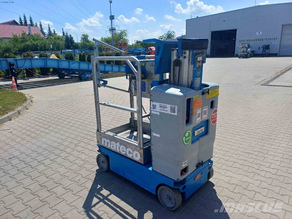 Genie GR 12 Vertikālie pacēlāji