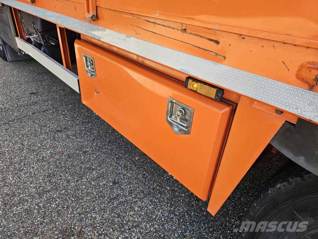 Iveco 120-190 / OPRIJ - MACHINE TRANSPORT Грузовые эвакуаторы