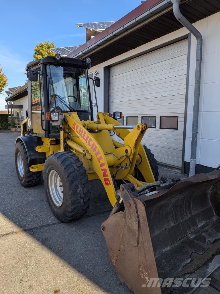 JCB 407 B Pale gommate