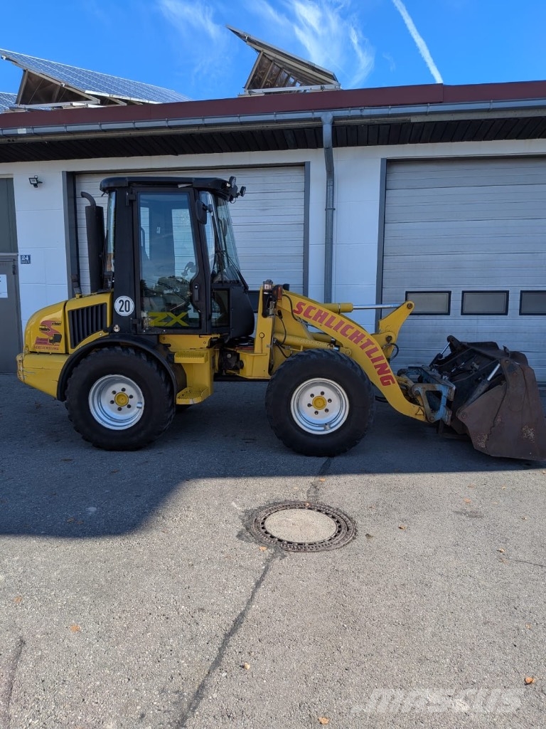 JCB 407 B Pale gommate