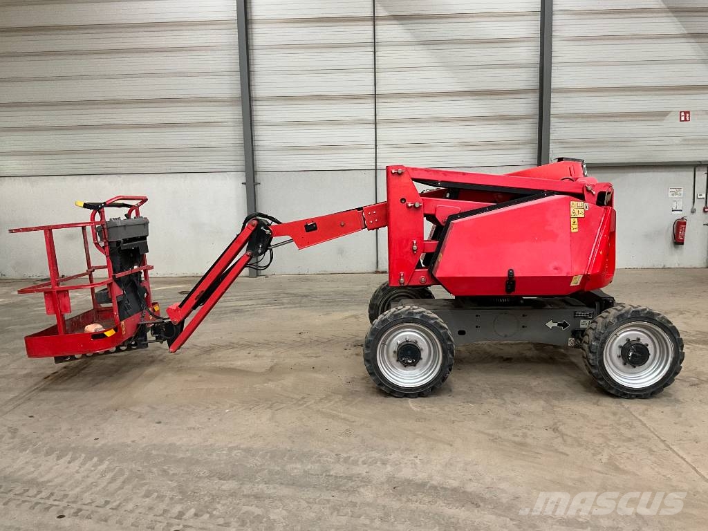 JLG 340 AJ Zglobne podizne platforme