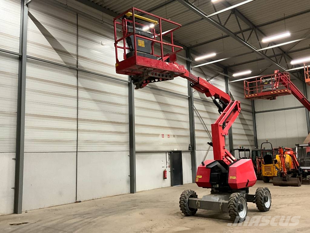 JLG 340 AJ Zglobne podizne platforme