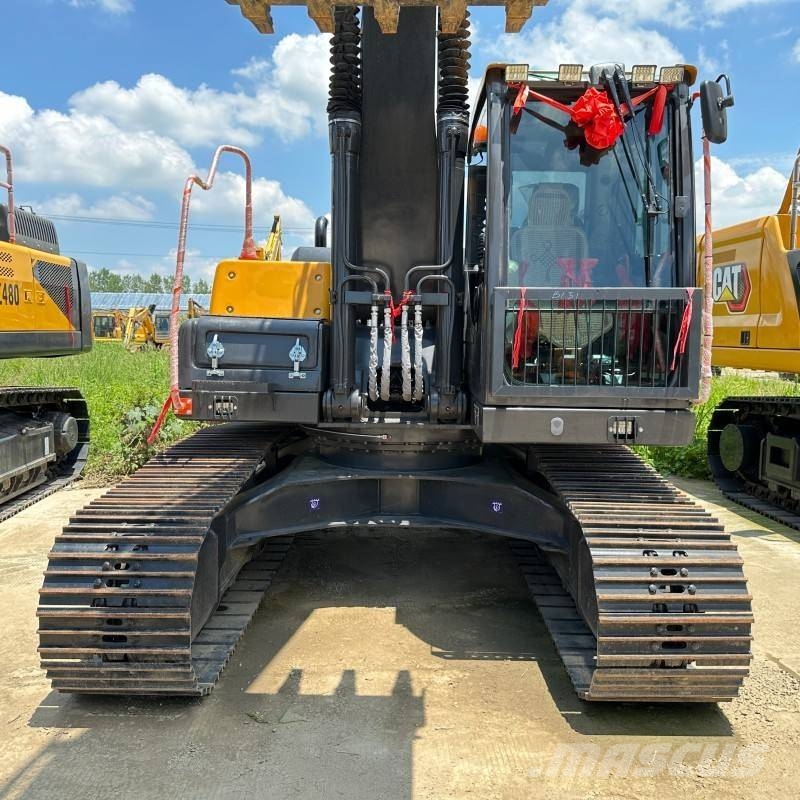 Volvo EC 220 大型油圧ショベル12t以上（パワーショベル・ユンボ）