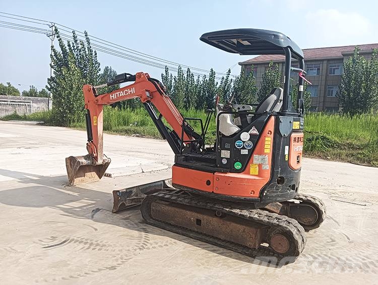 Мини-экскаватор Hitachi ZX 30 U-5 A, Цена: 537 707 ₴, Год выпуска