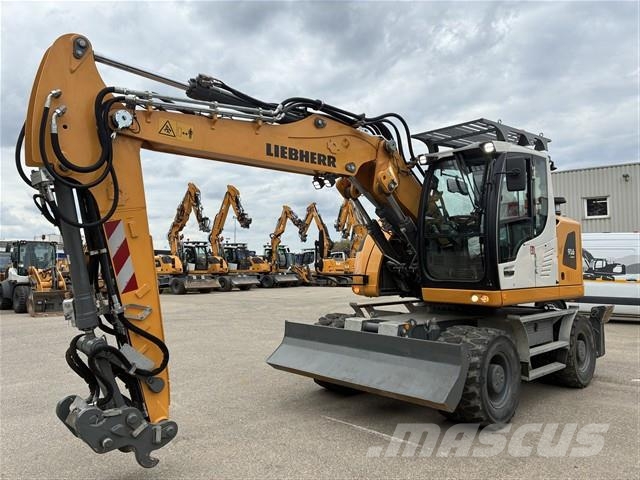 Liebherr A 916 Compact Litronic Pelle sur pneus