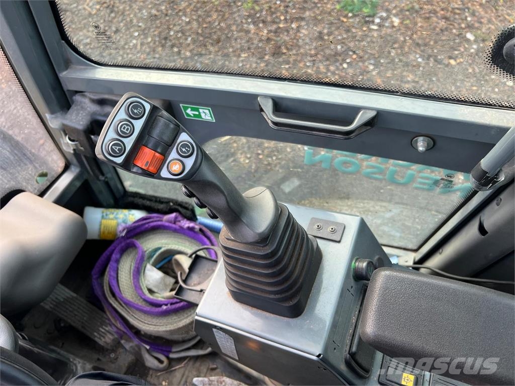 Wacker Neuson WL 52 لوادر بعجل