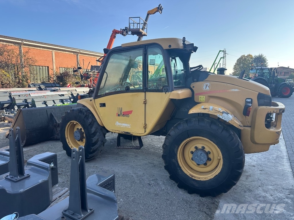 New Holland LM 640 Lauksaimniecības pacēlāji