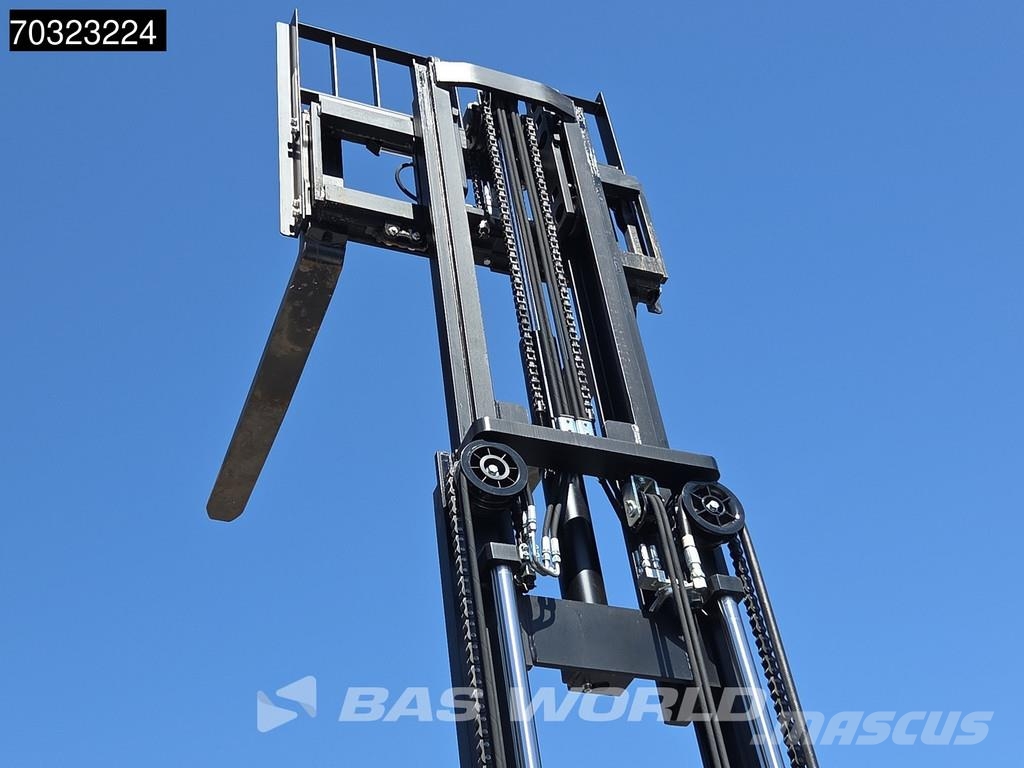 Hangcha CPCD30 GARANTÍA DE FÁBRICA – MOTOR KUBOTA - CE شاحنات الديزل