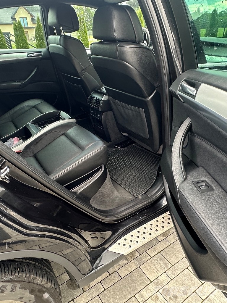BMW X6 Avtomobili