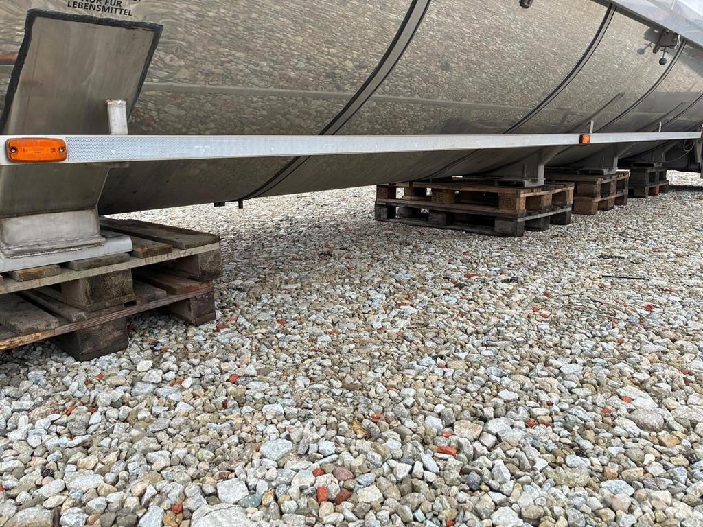 VM Tarm INSULATED MILK TANK FOR TRUCK 19500 L Bränsle och tillsatstankar