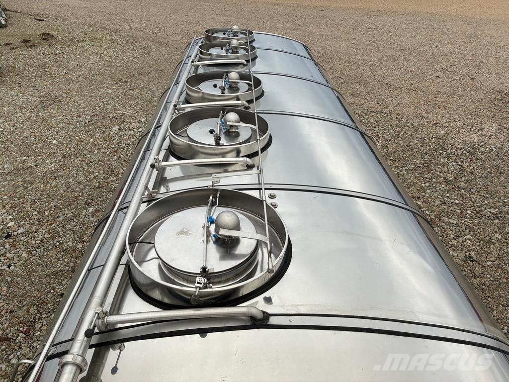 VM Tarm INSULATED MILK TANK FOR TRUCK 19500 L Bränsle och tillsatstankar