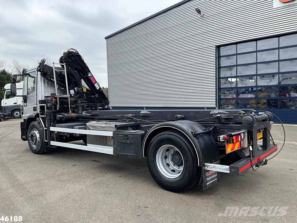 Iveco Eurocargo ML19EL28 Hiab 8 Tonmeter laadkraan Vrachtwagen met containersysteem