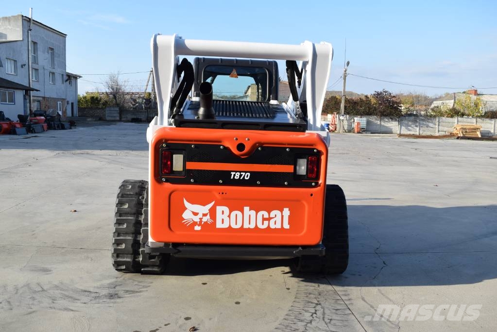 Bobcat T870 HIGH FLOW لوادر انزلاقية التوجيه