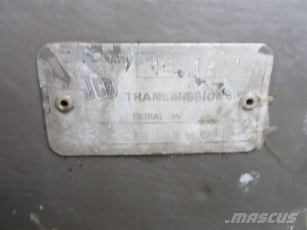 JCB 453/3321 - Axle/Achse/As Akselit