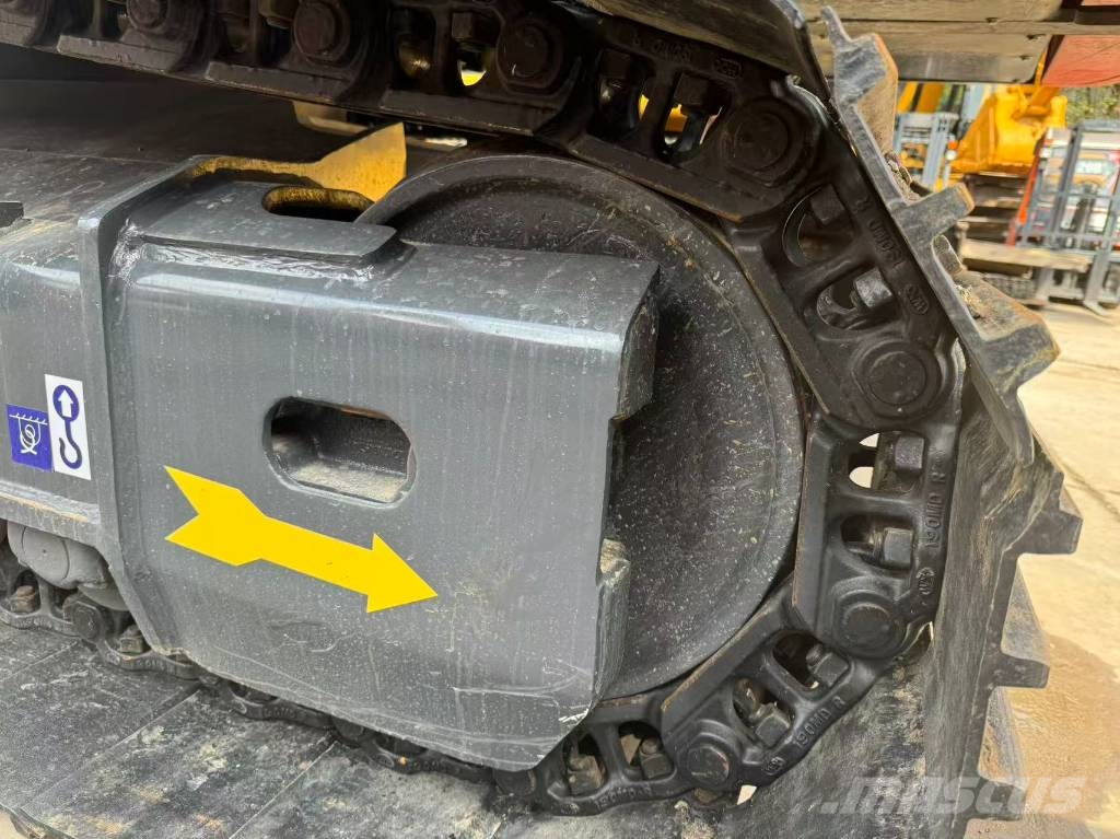 Doosan DX 300 LCA Kāpurķēžu ekskavatori