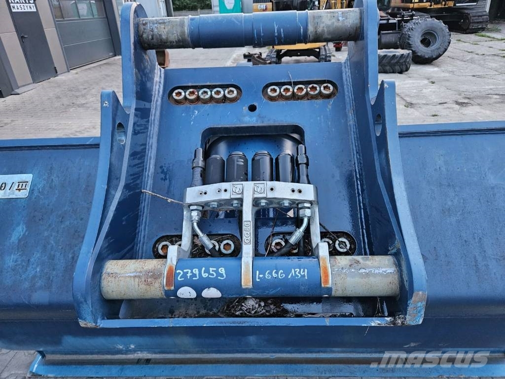 CAT ŁYŻKA NOWA SKARPOWA OQ80 OILQUICK Excavator