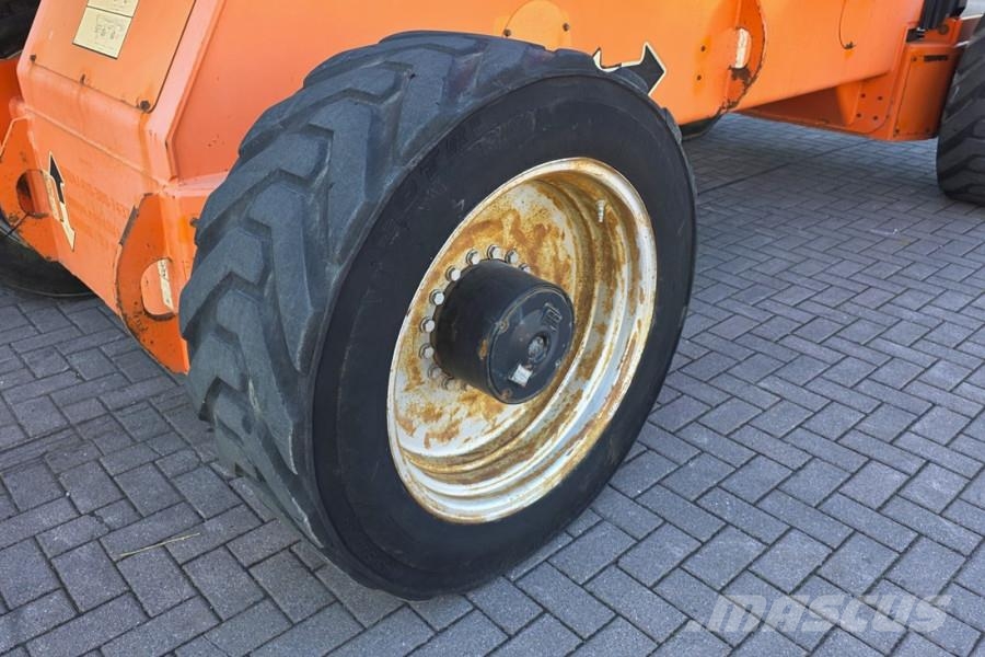 JLG 1250AJP Diesel, 4x4x4 Drive, 40.1m Working Height, رافعات سلة مفصلية