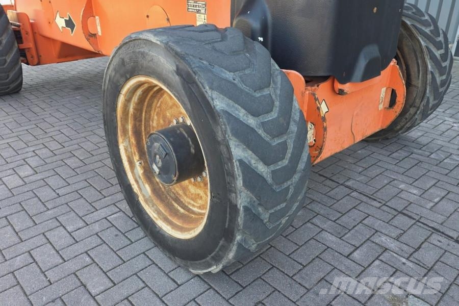 JLG 1250AJP Diesel, 4x4x4 Drive, 40.1m Working Height, رافعات سلة مفصلية