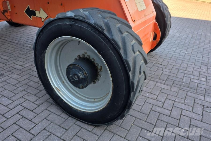 JLG 1250AJP Diesel, 4x4x4 Drive, 40.1m Working Height, رافعات سلة مفصلية