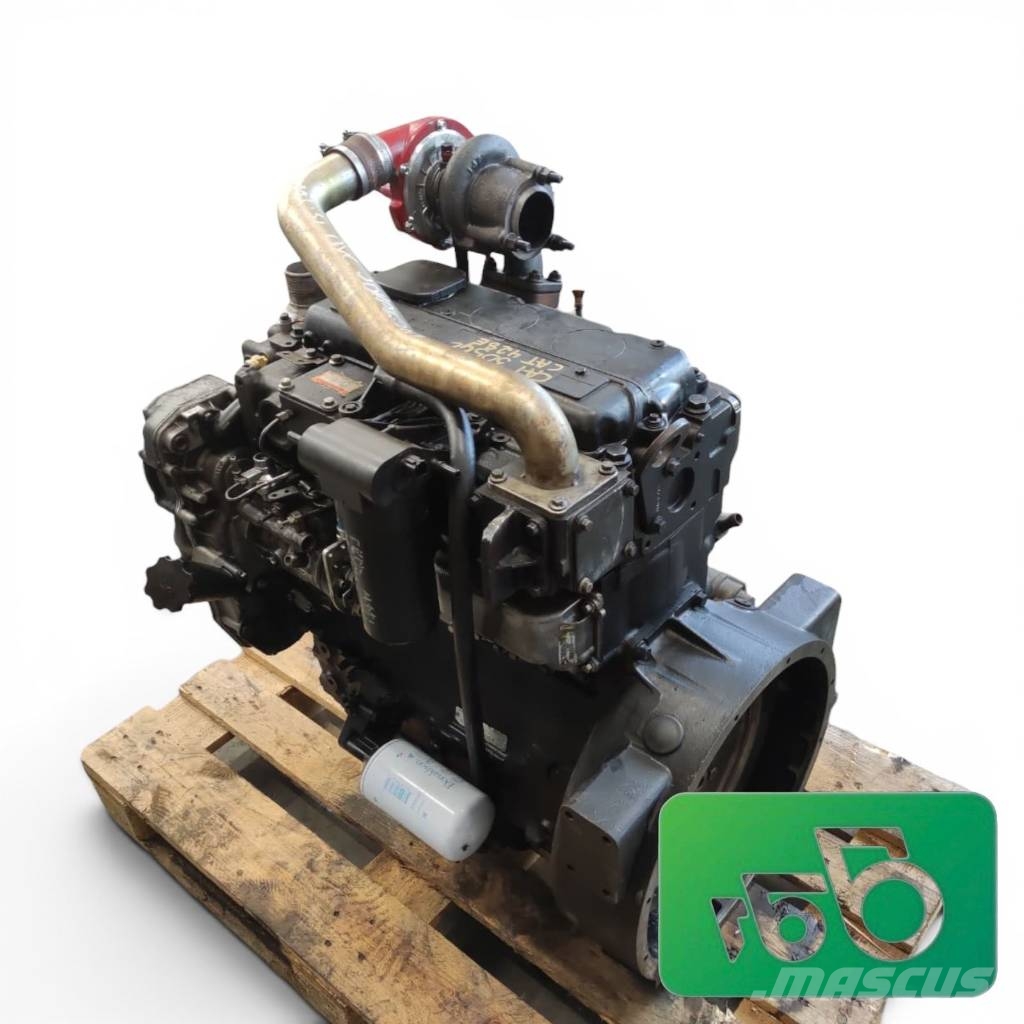 CAT 428E CATERPILLAR 3054C engine Motory