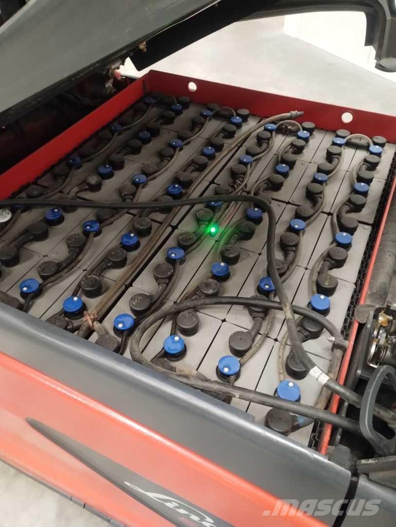 Linde E35L Electric forklifts