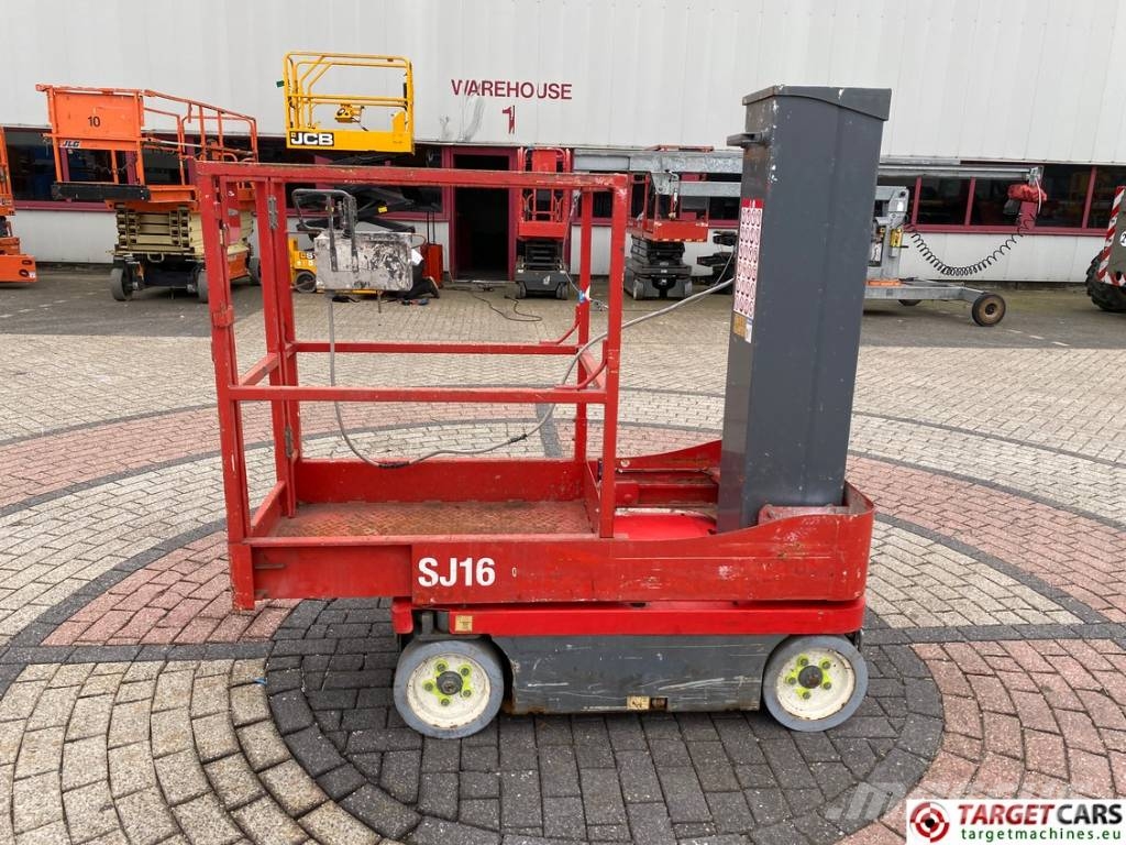 SkyJack SJ16 Vertical Mast Work Lift 675cm Vertikaalsed mast tõstukid