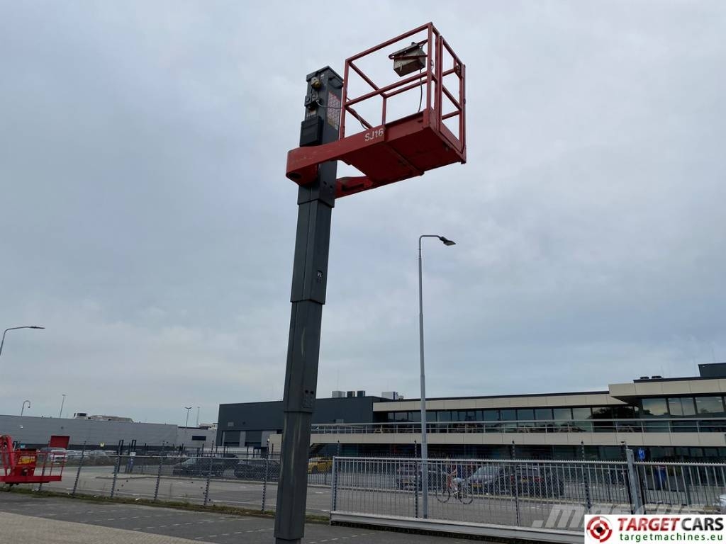 SkyJack SJ16 Vertical Mast Work Lift 675cm Vertikaalsed mast tõstukid