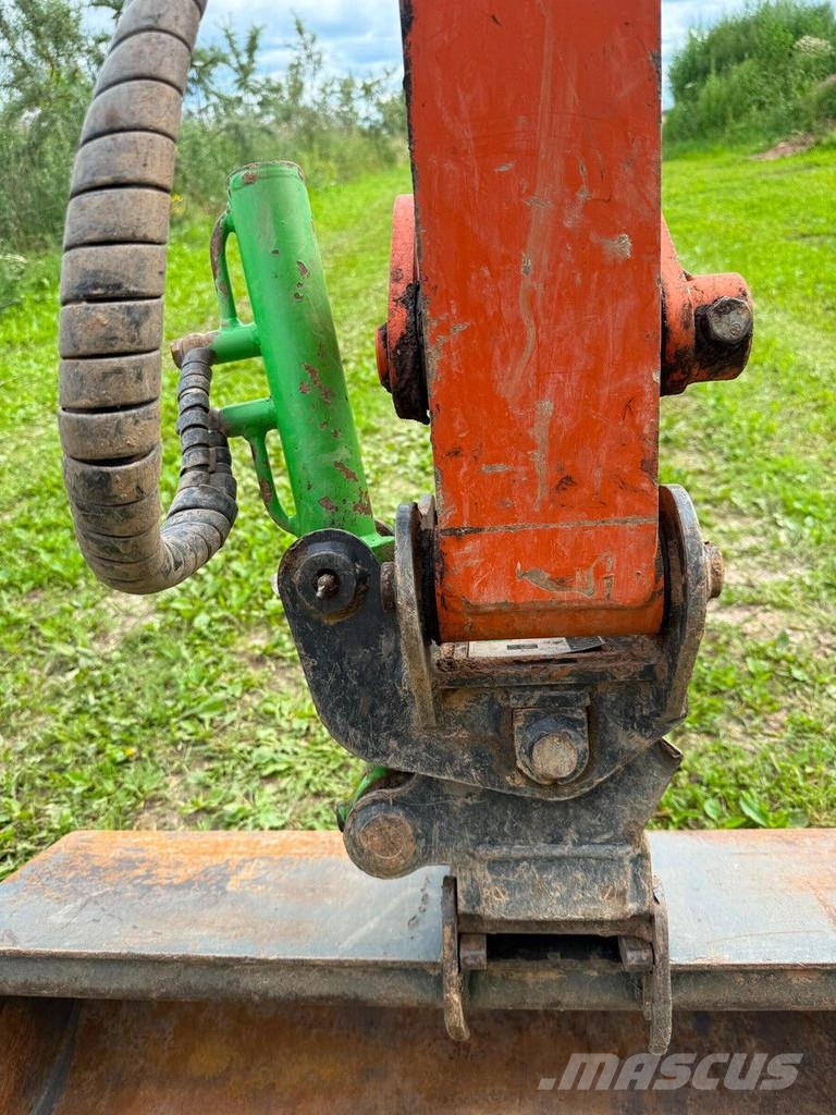 Hitachi ZX26U-6 Minigraafmachines < 7t